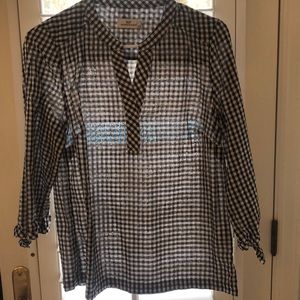 Vineyard vines black and white gingham top with tie sleeve